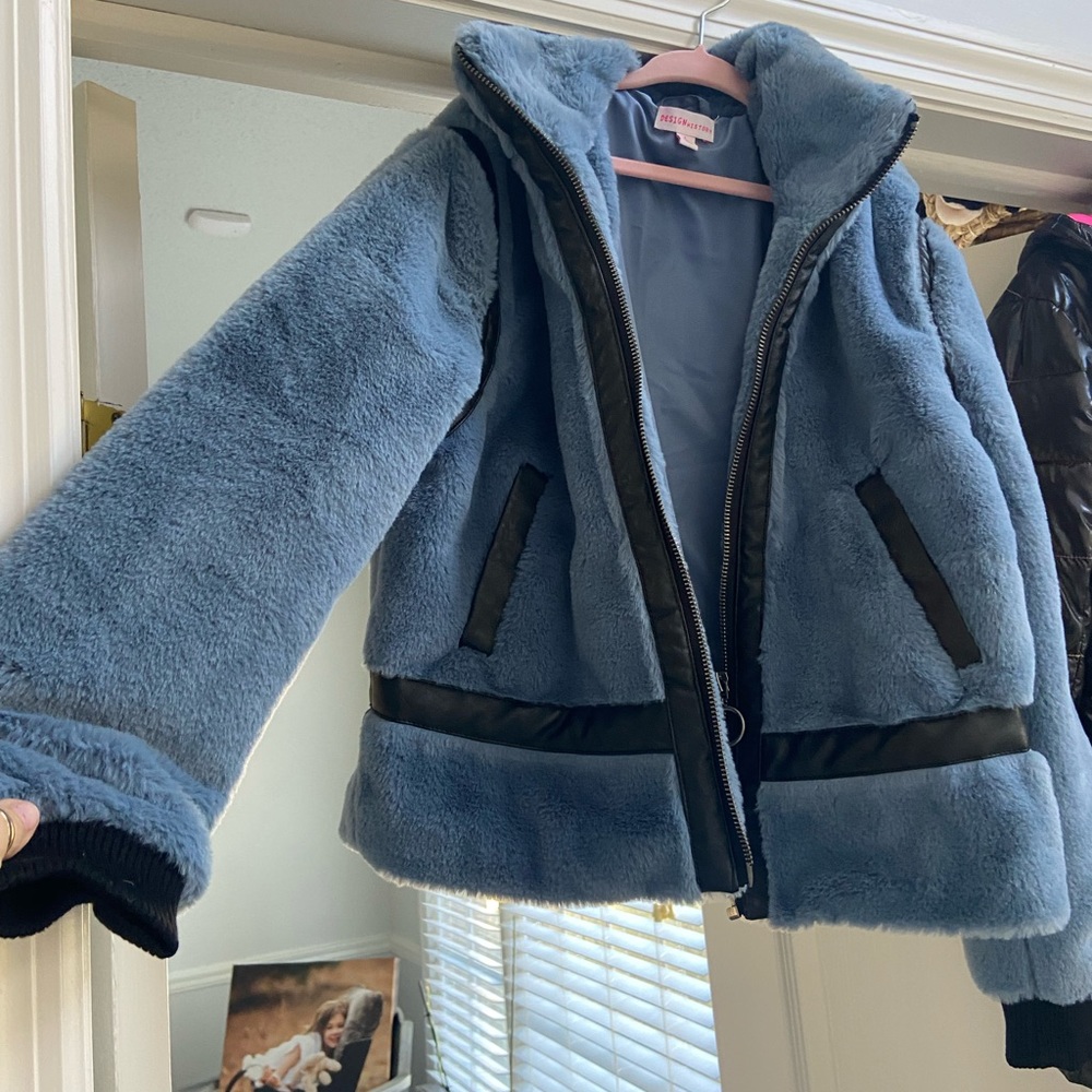 Designer coat plush with leather trim